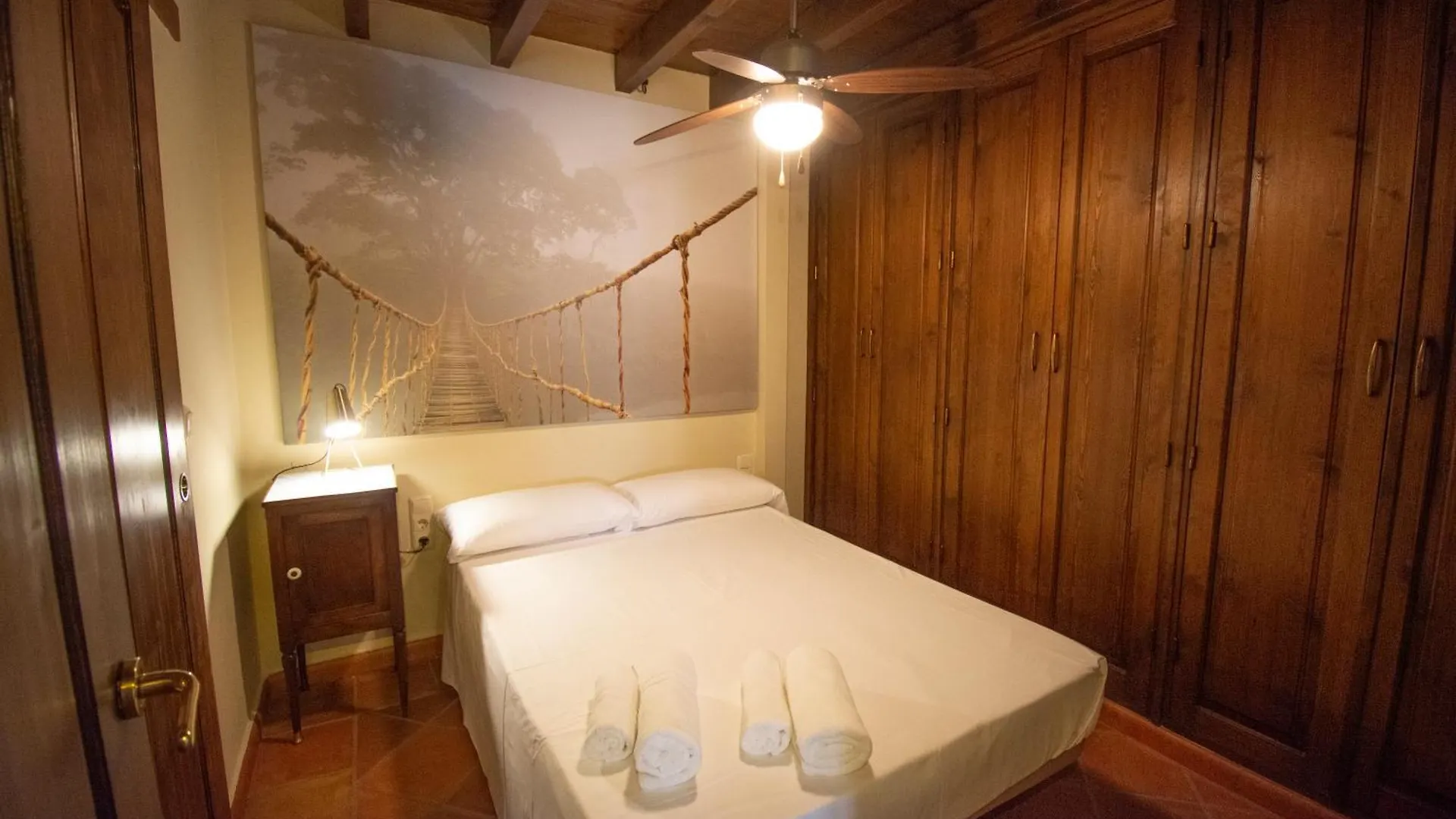 Arco Elvira - Abarqueros Suite - Albaycin Granada Apartment